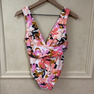 Women’s Kona Sol Tropical Floral High Coverage One Piece Swimsuit Small